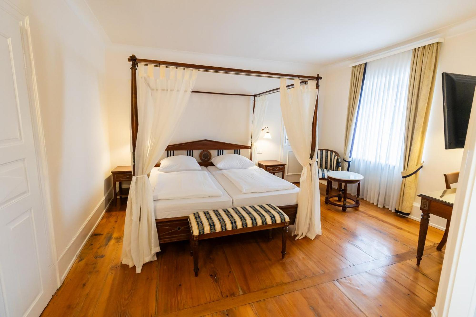 Schloss Neckarbischofsheim Dış mekan fotoğraf